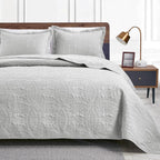 Love's cabin Quilts for Queen Bed Blue Bedspreads - Soft Bed Summer Lightweight Bedspread Comforter - Modern Style Coin Pattern Coverlet for All Season - 3 Pieces (1 Quilt, 2 Pillow Shams)